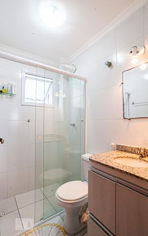 Apartamento à venda com 57m², 3 quartos e 1 vaga Apartamento à venda com 57m², 3 quartos e 1 vagaBanheiro