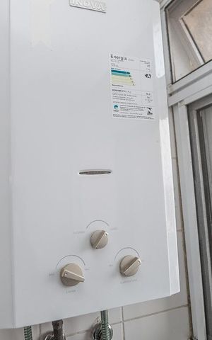 Apartamento à venda com 85m², 3 quartos e 1 vaga Apartamento à venda com 85m², 3 quartos e 1 vagaCozinha e Área de Serviço