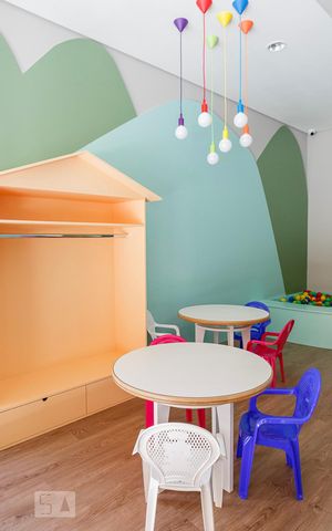 Apartamento para alugar com 82m², 2 quartos e 1 vaga Apartamento para alugar com 82m², 2 quartos e 1 vagaÁrea Comum - Playground