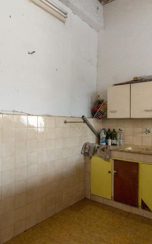 Casa à venda com 300m², 4 quartos e 3 vagas Casa à venda com 300m², 4 quartos e 3 vagasQuintal