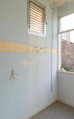 Casa à venda com 300m², 4 quartos e 3 vagas Casa à venda com 300m², 4 quartos e 3 vagasVaranda Suíte 2