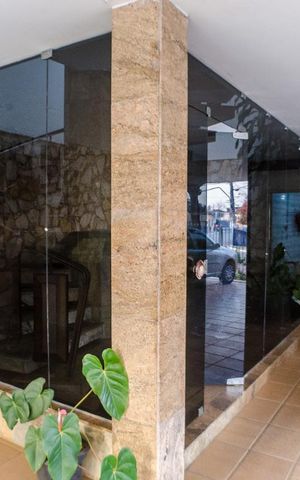 Casa à venda com 300m², 3 quartos e 5 vagasEntrada