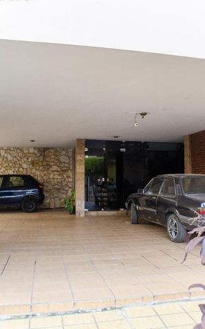 Casa à venda com 300m², 3 quartos e 5 vagasGaragem
