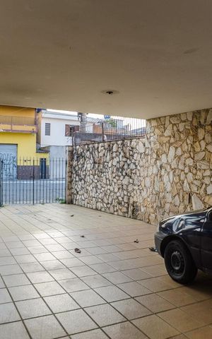 Casa à venda com 300m², 3 quartos e 5 vagasGaragem