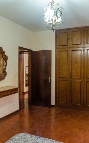 Casa à venda com 300m², 3 quartos e 5 vagasQuarto 2