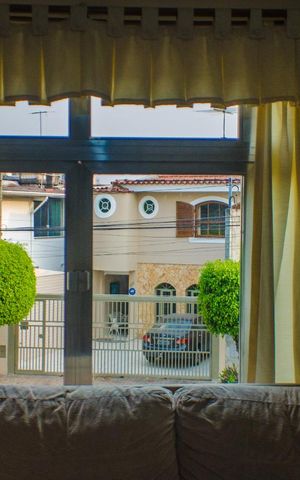 Casa à venda com 300m², 3 quartos e 5 vagasVista