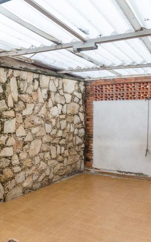 Casa à venda com 300m², 3 quartos e 5 vagasChurrasqueira