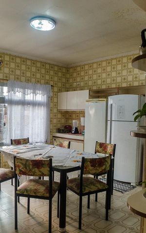 Casa à venda com 300m², 3 quartos e 5 vagasCozinha