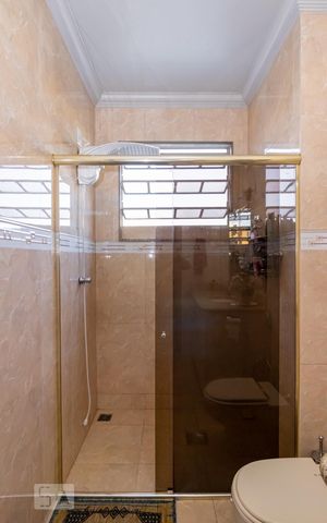 Apartamento à venda com 120m², 3 quartos e sem vaga Apartamento à venda com 120m², 3 quartos e sem vagaBanheiro Social