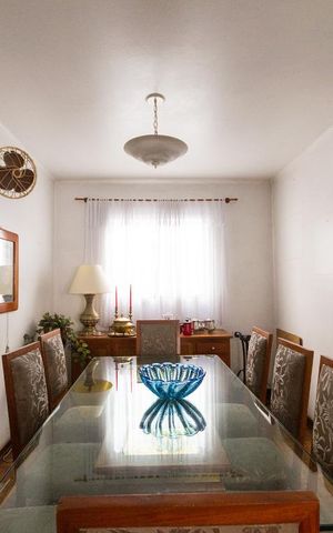 Apartamento à venda com 90m², 2 quartos e 1 vaga Apartamento à venda com 90m², 2 quartos e 1 vagaSala de Jantar