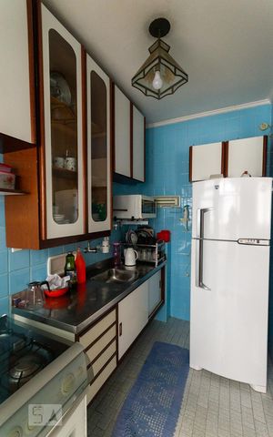 Apartamento à venda com 90m², 2 quartos e 1 vaga Apartamento à venda com 90m², 2 quartos e 1 vagaCozinha