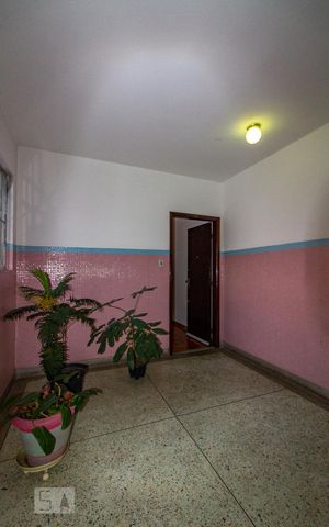 Apartamento para alugar com 80m², 2 quartos e sem vaga Apartamento para alugar com 80m², 2 quartos e sem vagaHall de Entrada