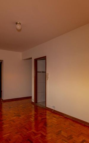 Apartamento para alugar com 80m², 2 quartos e sem vaga Apartamento para alugar com 80m², 2 quartos e sem vagaSala