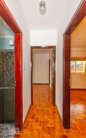 Apartamento para alugar com 80m², 2 quartos e sem vaga Apartamento para alugar com 80m², 2 quartos e sem vagaHall Dormitórios