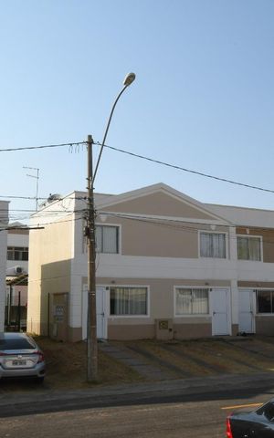 Casa de condomínio à venda com 65m², 2 quartos e 2 vagasVista