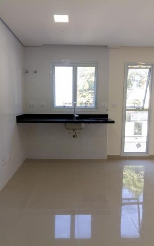Casa à venda com 100m², 2 quartos e 4 vagas Casa à venda com 100m², 2 quartos e 4 vagasCozinha
