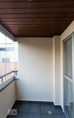 Apartamento à venda com 65m², 2 quartos e 1 vagaVaranda