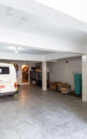 Casa à venda com 312m², 3 quartos e 5 vagasGaragem