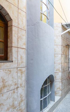 Casa à venda com 312m², 3 quartos e 5 vagasCorredor Lateral