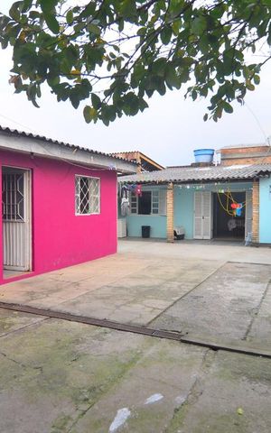 Casa à venda com 250m², 6 quartos e 3 vagasPátio fundos