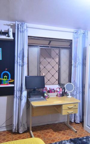 Casa à venda com 250m², 6 quartos e 3 vagasCasa 1 - Quarto 2