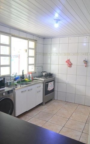Casa à venda com 250m², 6 quartos e 3 vagasCasa 3 - Cozinha