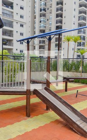 Apartamento para alugar com 106m², 3 quartos e 2 vagas Apartamento para alugar com 106m², 3 quartos e 2 vagasÁrea Comum - Playground