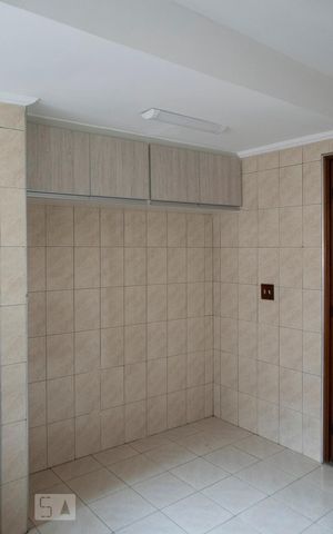 Apartamento para alugar com 70m², 2 quartos e sem vaga Apartamento para alugar com 70m², 2 quartos e sem vagaCOZINHA