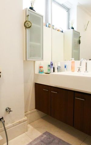 Apartamento à venda com 141m², 3 quartos e 2 vagas Apartamento à venda com 141m², 3 quartos e 2 vagasBanheiro social