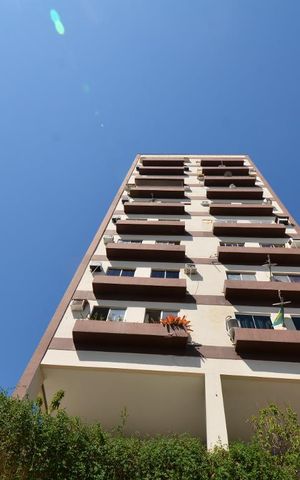 Apartamento à venda com 110m², 3 quartos e 1 vagaFachada do bloco