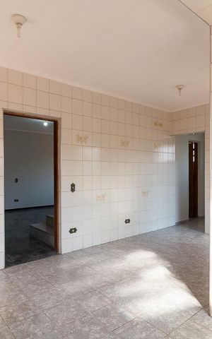 Casa à venda com 160m², 4 quartos e 2 vagasCozinha