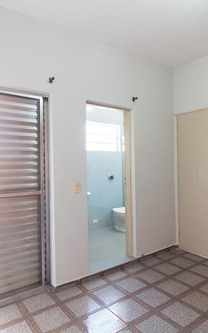 Casa à venda com 160m², 4 quartos e 2 vagasQuarto 4 suíte