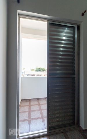 Casa à venda com 160m², 4 quartos e 2 vagasVaranda quarto 4 suíte