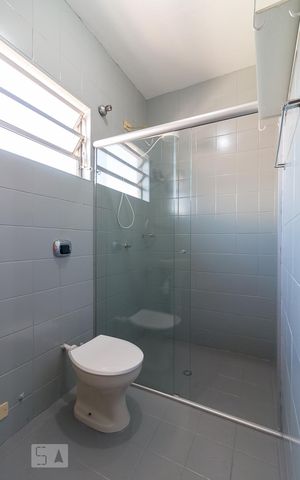 Casa à venda com 160m², 4 quartos e 2 vagasBanheiro quarto 4 suíte