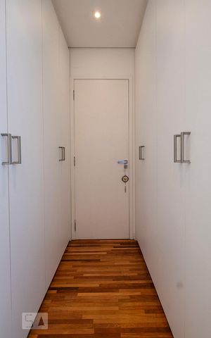Apartamento à venda com 100m², 2 quartos e 1 vaga Apartamento à venda com 100m², 2 quartos e 1 vagaSuíte