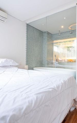 Apartamento à venda com 100m², 2 quartos e 1 vaga Apartamento à venda com 100m², 2 quartos e 1 vagaSuíte