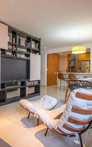 Apartamento à venda com 100m², 2 quartos e 1 vaga Apartamento à venda com 100m², 2 quartos e 1 vagaSala
