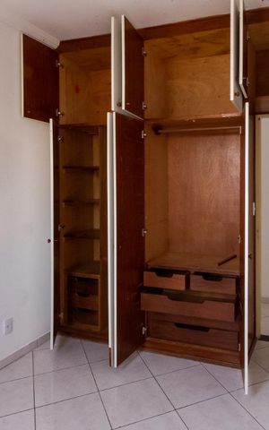 Apartamento à venda com 70m², 2 quartos e 1 vagaQuarto  - Armários