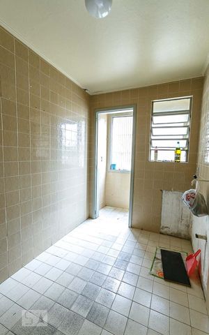 Apartamento à venda com 64m², 2 quartos e sem vaga Apartamento à venda com 64m², 2 quartos e sem vagaCozinha/área de serviço