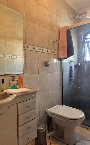 Casa para alugar com 224m², 3 quartos e 5 vagasBanheiro da Suíte