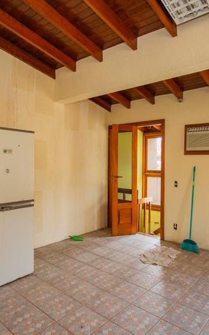 Casa para alugar com 390m², 4 quartos e 5 vagasSuíte 2