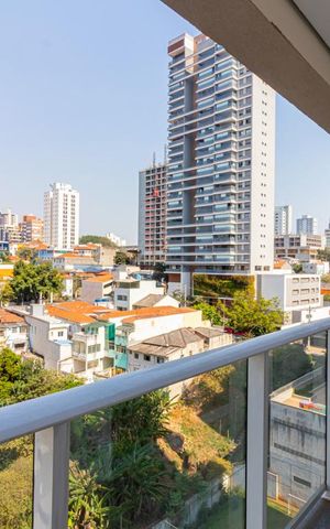 Apartamento à venda com 49m², 2 quartos e 1 vaga Apartamento à venda com 49m², 2 quartos e 1 vagaSacada da Sala