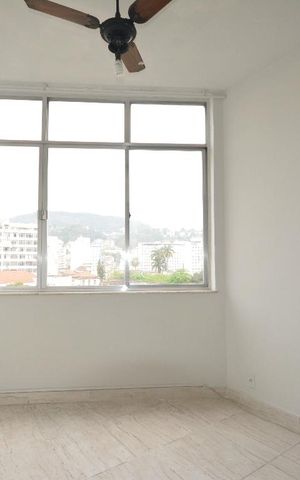 Studio à venda com 40m², 1 quarto e sem vagaSala/Quarto