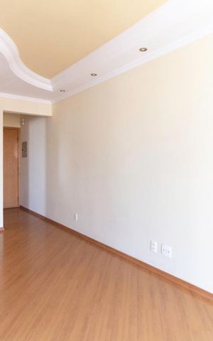 Apartamento para alugar com 52m², 2 quartos e 2 vagasSala