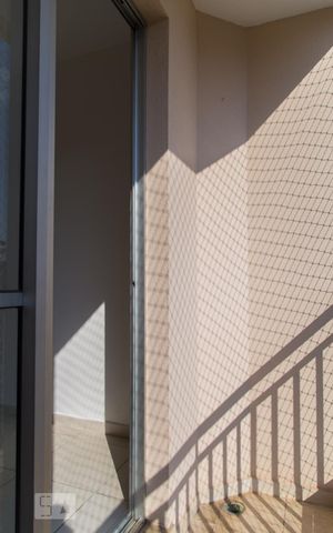 Apartamento para alugar com 49m², 2 quartos e 1 vagaVaranda