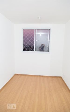 Apartamento à venda com 42m², 2 quartos e 1 vaga Apartamento à venda com 42m², 2 quartos e 1 vagaSala