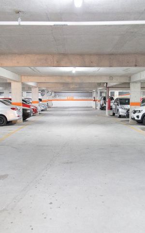 Apartamento à venda com 42m², 2 quartos e 1 vaga Apartamento à venda com 42m², 2 quartos e 1 vagaGaragem