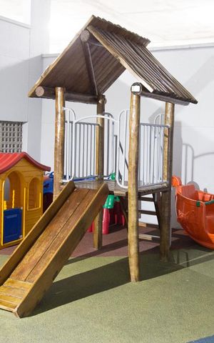 Apartamento à venda com 42m², 2 quartos e 1 vaga Apartamento à venda com 42m², 2 quartos e 1 vagaÁrea Comum - Playground