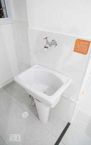 Apartamento à venda com 42m², 2 quartos e 1 vaga Apartamento à venda com 42m², 2 quartos e 1 vagaÁrea de Serviço