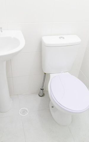 Apartamento à venda com 42m², 2 quartos e 1 vaga Apartamento à venda com 42m², 2 quartos e 1 vagaBanheiro